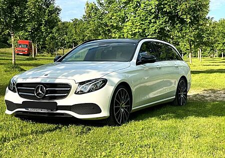 Mercedes-Benz E 220 d T Autom. -