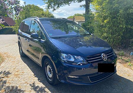 VW Sharan Volkswagen 2.0 TDI BlueMotion Tech Comfortline