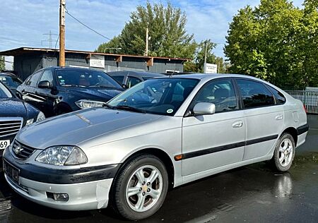 Toyota Avensis 2.0 TÜV26/KLIMA/AHK/150TKM/BATTERIE NEU/