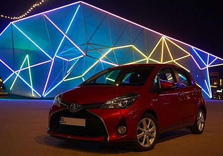 Toyota Yaris gebraucht kaufen Toyota Yaris Hybrid *Automatik*Keyless*Rückfahrkamera*