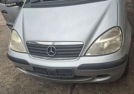 Mercedes-Benz A 160 AVANTGARDE Lang Avantgarde