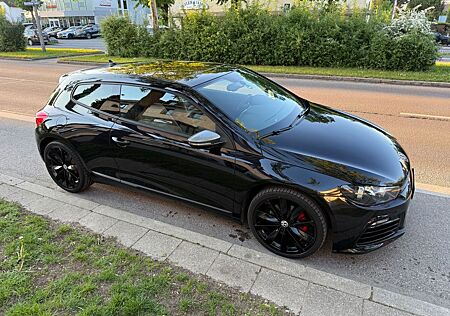 VW Scirocco Volkswagen 2.0 TSI Aut./DSG/braunes Leder/wenig KM