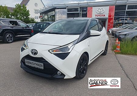 Toyota Aygo (X) Aygo -play club