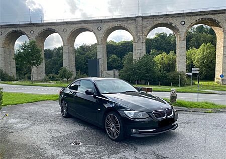 BMW 325d Coupé -