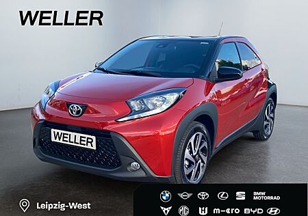 Toyota Aygo (X) Teamplayer *ACC*CarPlay*CAM*SHZ*Bi-Tone*