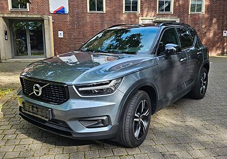 Volvo XC 40 XC40 D4 AWD R Design Geartronic R Design