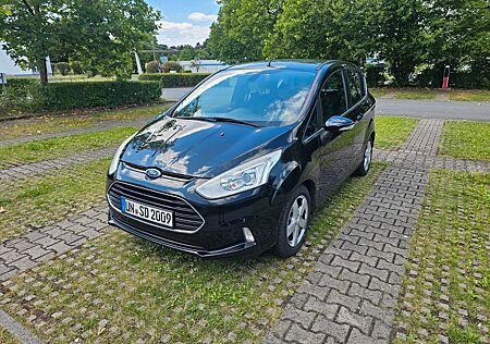 Ford B-Max 1,0 EcoBoost 92kW S/S Titanium Titanium