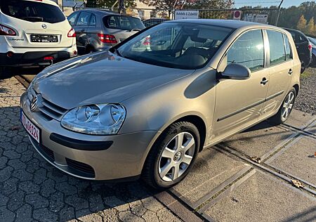 VW Golf Volkswagen V Lim. Trendline 1,6 LPG*Klima*2.Hand*AHK*