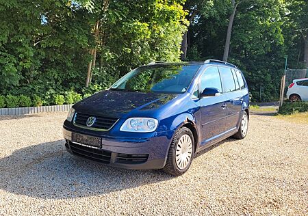 VW Touran Volkswagen Trendline 1.6*7Sitze*Klimaaut*Temp*WR*AHK
