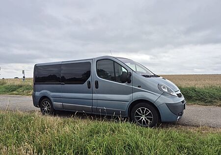 Opel Vivaro 2,5 Diesel