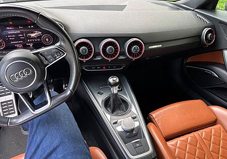 Audi TT Coupe 2.0 TDI ultra -