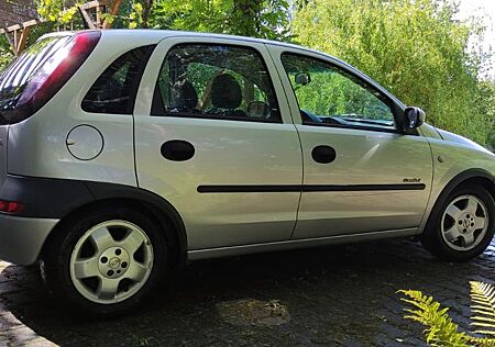 Opel Corsa 1.0