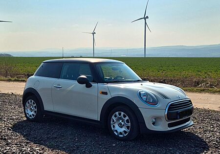 Mini ONE (2015) | 99.283 km | Neue Steuerkette