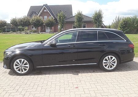 Mercedes-Benz C 200 C 200T Automatik 1,5 Benzin/Hybrid + Navi+Kamera
