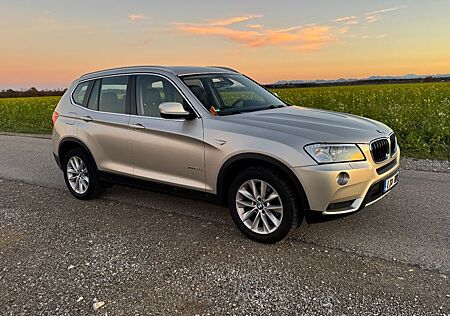 BMW X3 xDrive20d Aut Panorama Headup Sportsitze