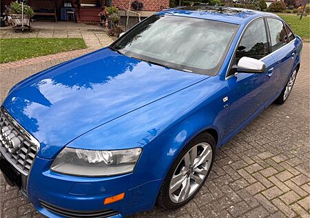 Audi S6 5.2 tiptronic quattro - US Modell
