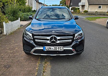 Mercedes-Benz GLC 250 4MATIC Autom. - AHK, Navi, Panorama T
