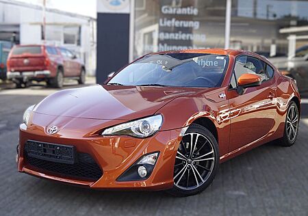 Toyota GT86 2,0-l-Boxermotor*XENON*PDC*NAVI*2 HAND*