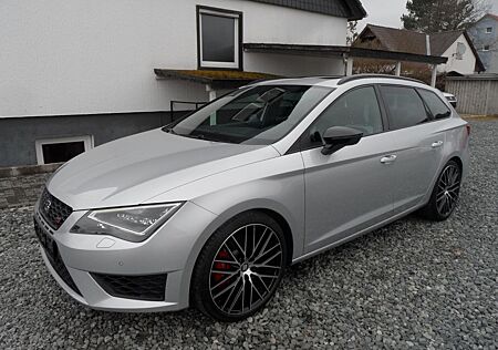 Seat Leon ST Cupra 290,Leder,1.Hd,19 Zoll Performance