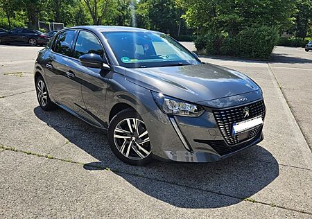 Peugeot 208 PureTech 100 EAT8 Allure