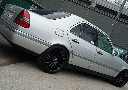 Mercedes-Benz C 220 ELEGANCE Elegance Silber Metallic