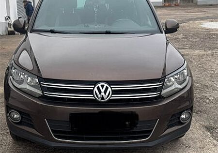 VW Tiguan Volkswagen 1.4 TSI 4MOTION LIFE LIFE