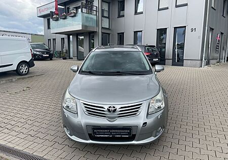 Toyota Avensis Kombi Executive 2.2 150PS Automatik