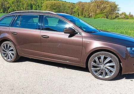 Skoda Octavia 2.0 TDI DSG 4x4 L&K Combi L&K
