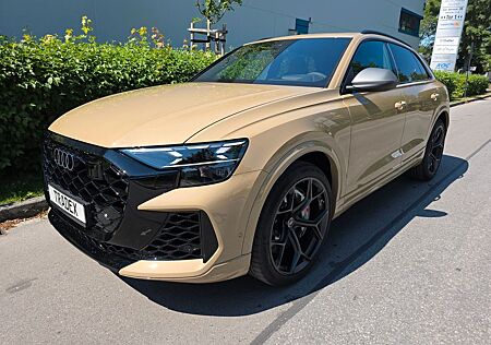 Audi RS Q8 RSQ8 Performance HUD/RS-Abgas/305 km/h