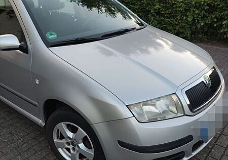 Skoda Fabia Combi 1.4 16V 74 kW Elegance Elegance