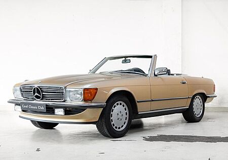 Mercedes-Benz SL 300 SL - Low Mileage - Dutch Delivered - Manu