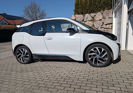 BMW i3 (94 Ah), 125kW - Privat - TOP gepflegt