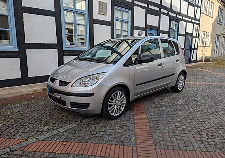 Mitsubishi Colt 1.5 Invite (Fahrbereit mit Getriebeproblem