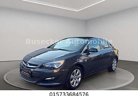 Opel Astra J Lim. 4-trg. Active