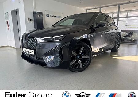 BMW iX xDrive40 Sportparket 21'' LCProf H/K IconicSo