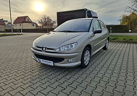 Peugeot 206 Grand Filou Cool