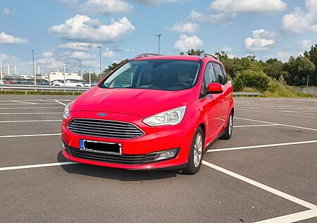 Ford Grand C-Max 1,0 EcoBoost 92kW Titanium