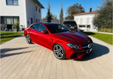 Mercedes-Benz E 63 AMG E63S AMG 4MATIC+, Pano., Service/HU NEU, scheckh