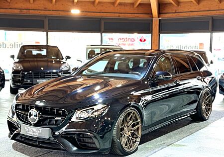 Mercedes-Benz E 63 AMG E63 AMG T 4Matic Performance