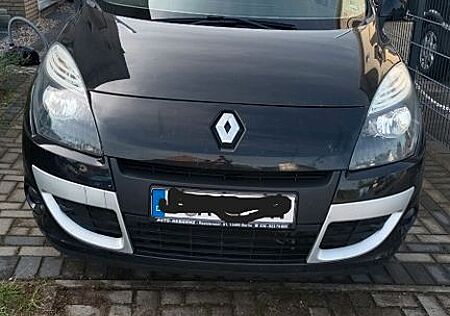 Renault Scenic Bose Edition 2.0 16V 140 CVT Bose Edition