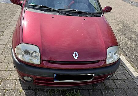 Renault Clio Initiale 1.4 16V Automatik Limited Init...