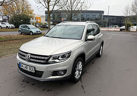 VW Tiguan Volkswagen 2.0 TSI DSG 4MOTION Sport & Style Navi