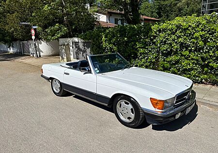 Mercedes-Benz SL 300 R107 inkl. Hardtop
