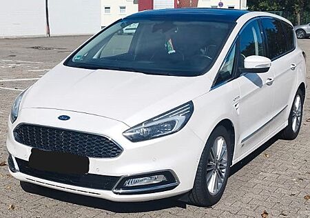 Ford S-Max 2,0 TDCi 132kW Vignale PowerShift Vignale