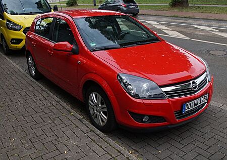 Opel Astra H Lim. Innovation "110 Jahre" Top SZ1
