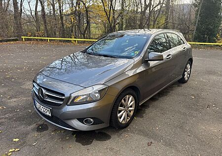 Mercedes-Benz A 180 CDI - Tüv, Reifen, 4 Bremsen NEU 2. Hand