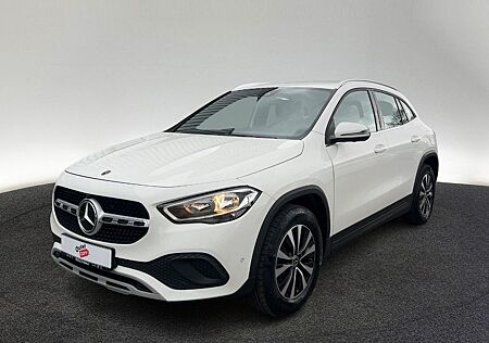 Mercedes-Benz GLA 250 Style AHK LED 360°KAM PARK-ASSISTENT
