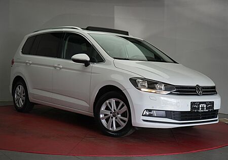 VW Touran Volkswagen 1.5 TSI DSG Highline Appconnect/ACC/Kamer