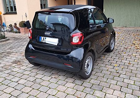 Smart ForTwo coupé 60kW EQ Batterie SHZ, Bordlader -