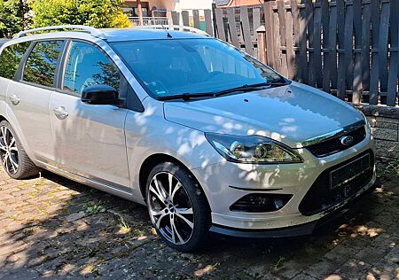 Ford Focus 1,6 Sport Turnier Sport